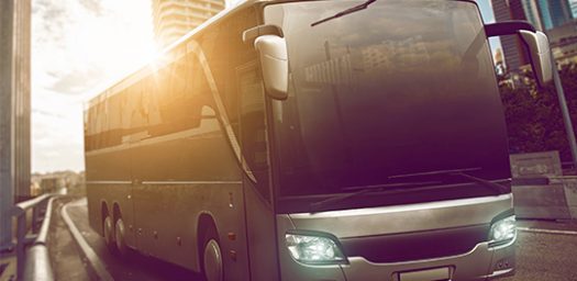 Tecnología en autobus para viaje grupo empresa